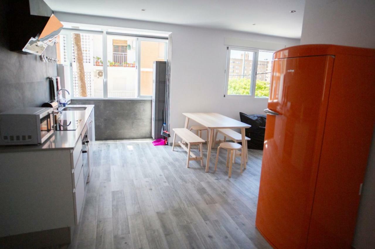Piso De Diseno A 5 Min Andando De La Playa Apartment บาเลนเซีย ภายนอก รูปภาพ